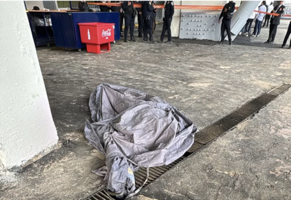 Muere aficionado en el Estadio Ciudad de México, previo al inicio del partido México vs Portugal